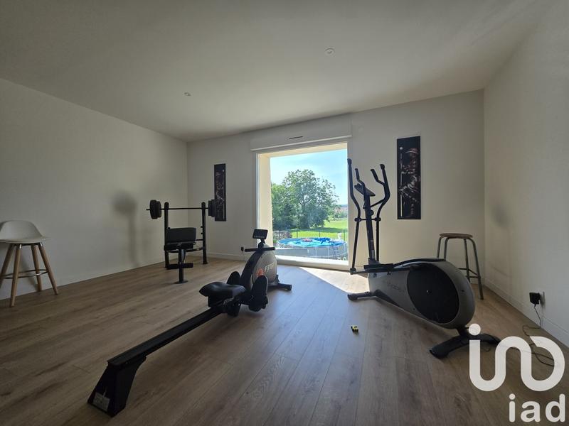 Maison - 359 m² - 8 pièces