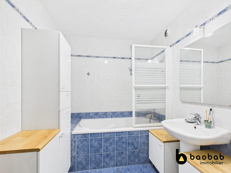 Appartement - 91 m² - 5 pièces