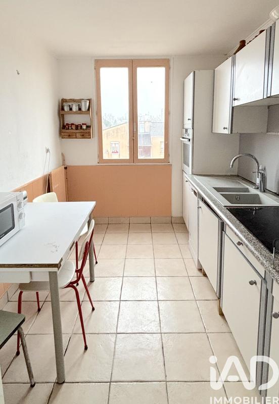 Appartement - 80 m² - 4 pièces