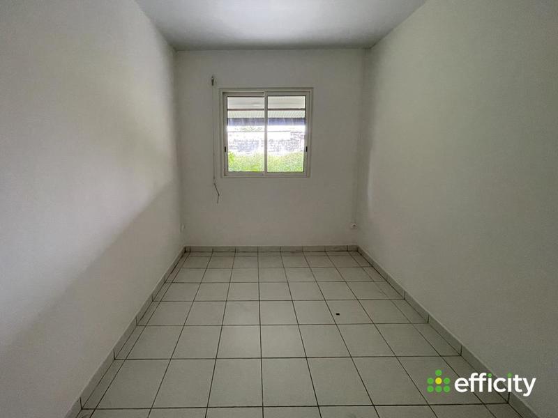 Maison - 65 m² - 5 pièces