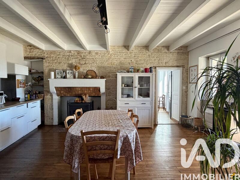 Maison - 160 m² - 6 pièces