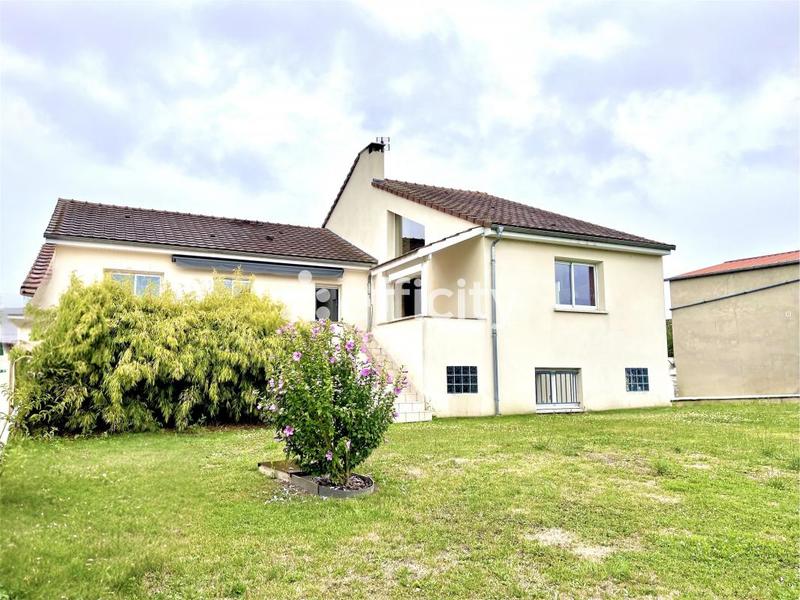 Maison - 179 m² - 5 pièces