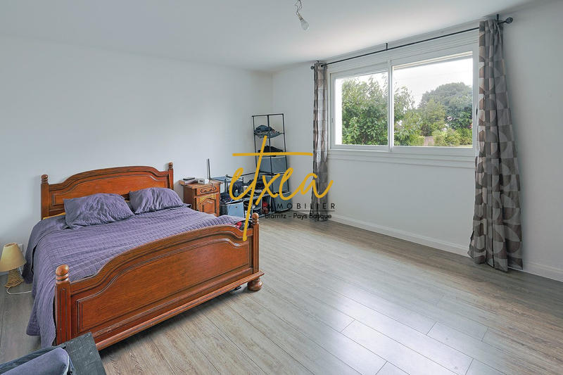 Maison - 163 m² - 6 pièces