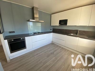 Maison - 173 m² - 8 pièces