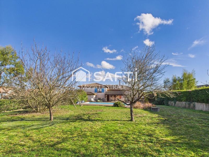 Maison - 182 m² - 6 pièces