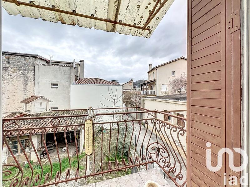 Maison - 186 m² - 10 pièces