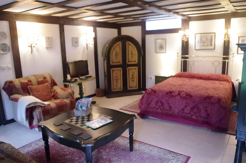 Maison - 236 m² - 8 pièces