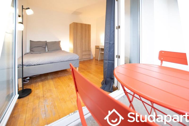 Chambre - 16 m² - 1 pièce