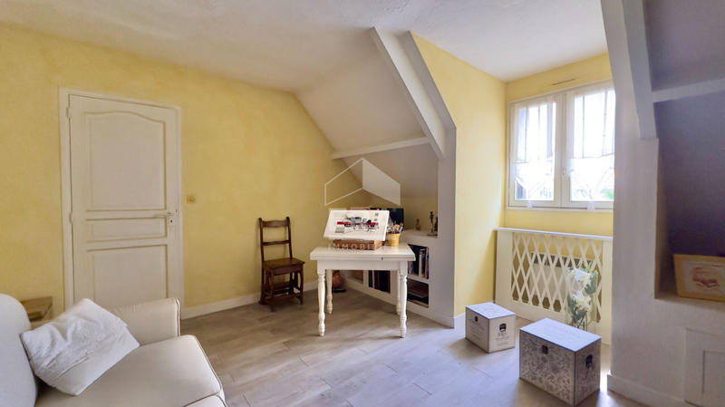 Maison - 107 m² - 5 pièces