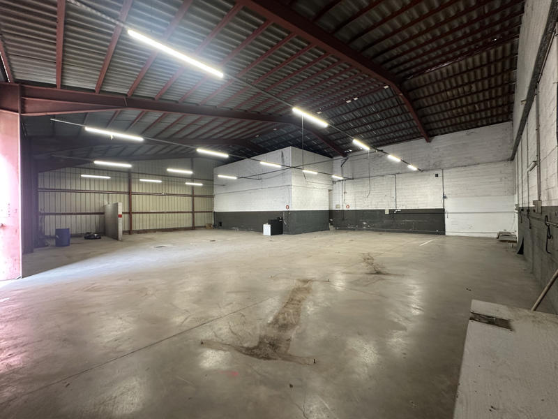 Local commercial - 800 m²