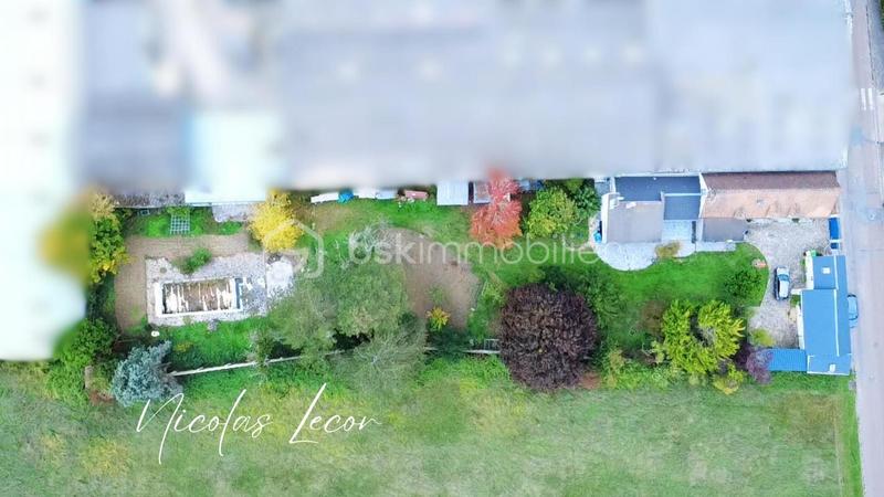 Maison - 195 m² - 7 pièces