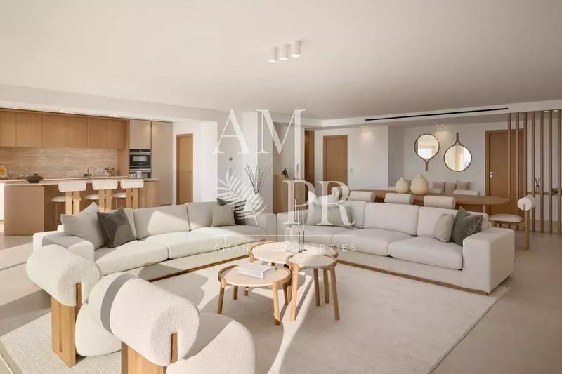 Appartement - 210 m² - 210 pièces