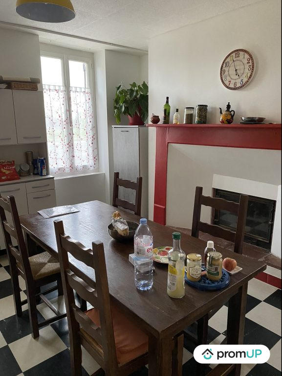 Maison - 200 m² - 7 pièces