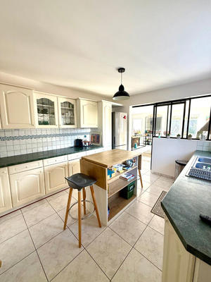 Maison - 158 m² - 6 pièces