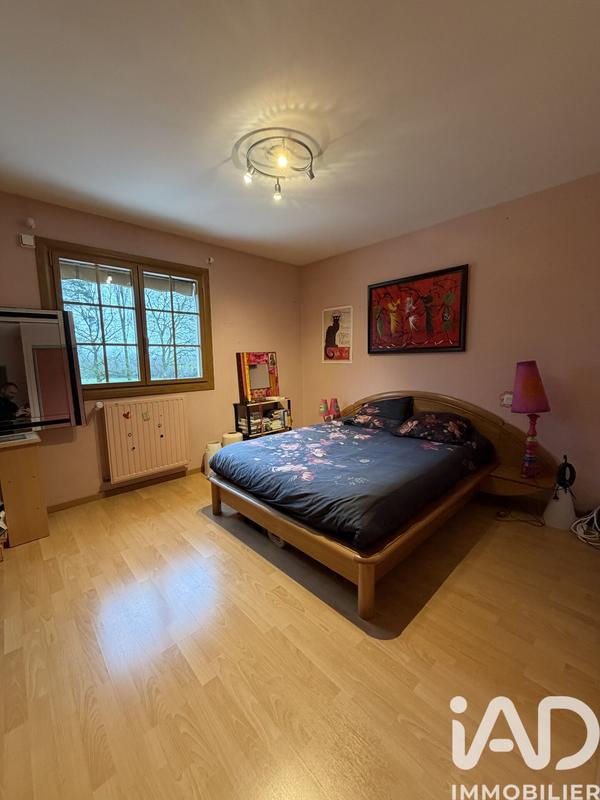 Maison - 245 m² - 9 pièces