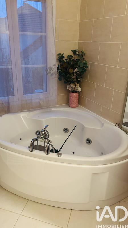 Maison - 169 m² - 5 pièces