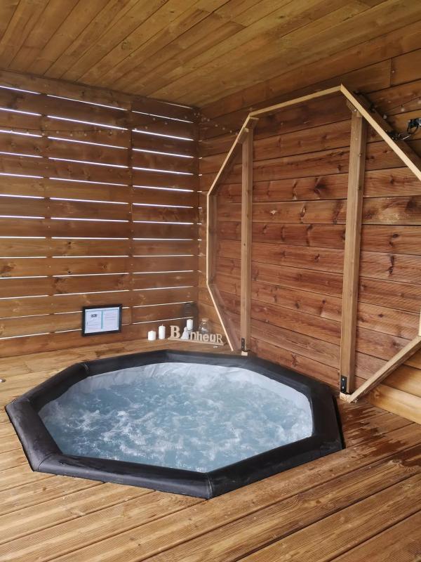 Maison - 221 m² - 8 pièces