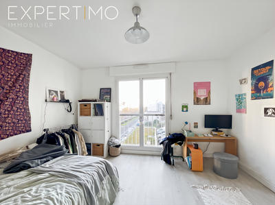 Appartement - 116 m² - 6 pièces