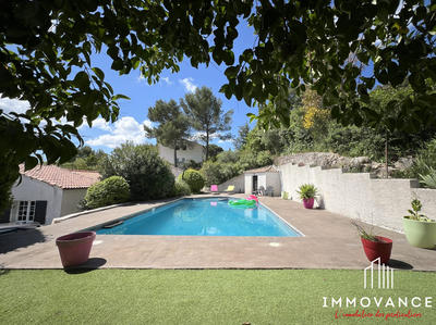 Maison - 170 m² - 6 pièces