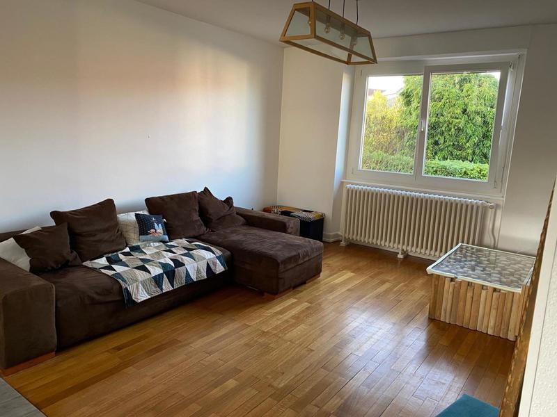 Maison - 243 m² - 6 pièces