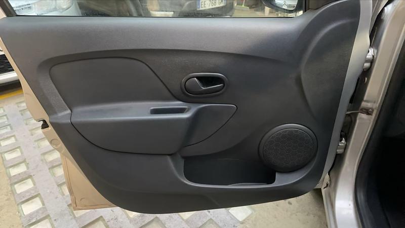 Dacia Sandero 1.2 75 Music
