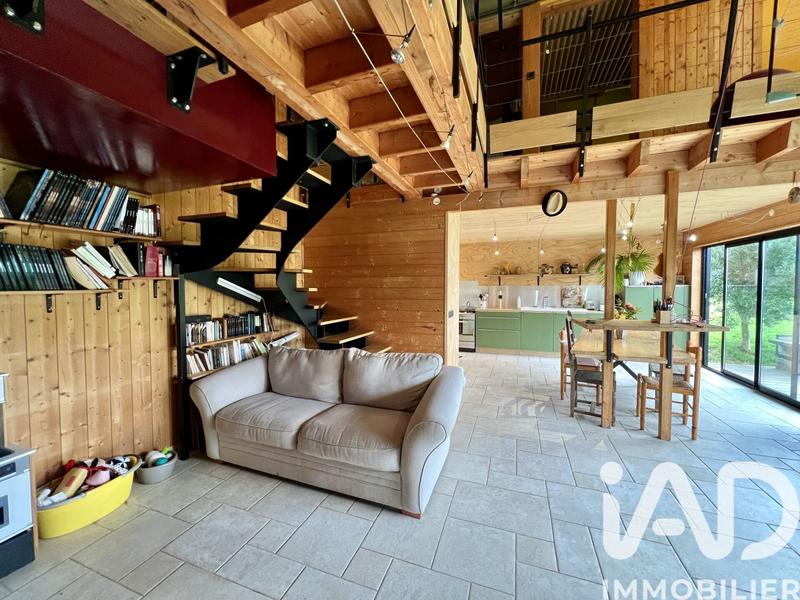 Maison - 110 m² - 5 pièces