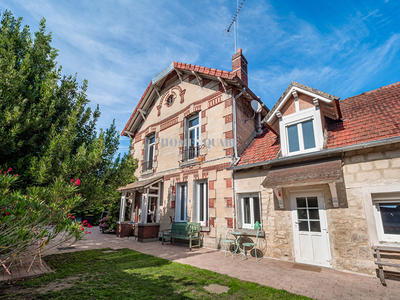 Maison - 157 m² - 5 pièces