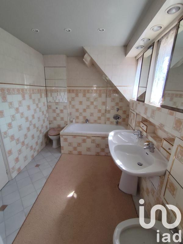 Maison - 164 m² - 6 pièces