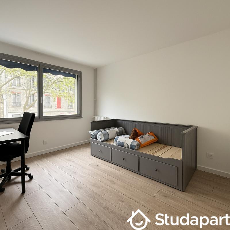 Chambre - 13 m² - 1 pièce
