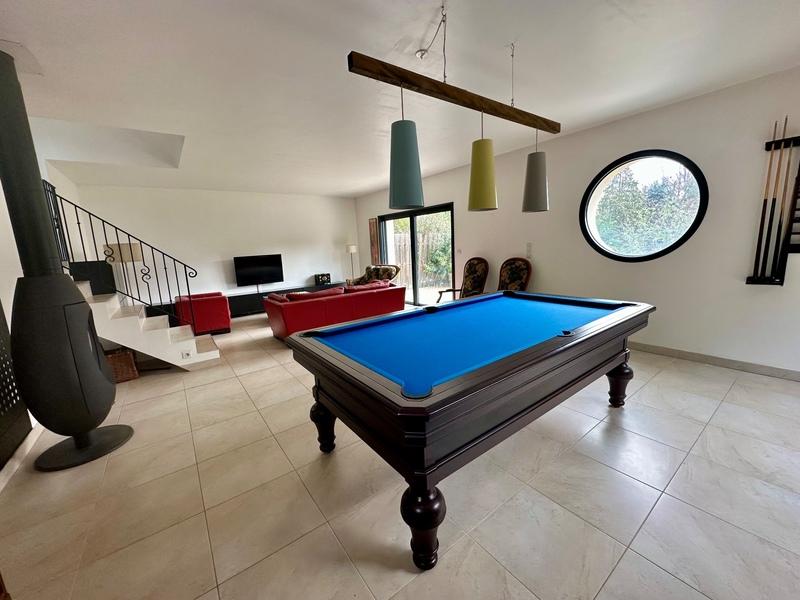 Villa - 190 m² - 8 pièces