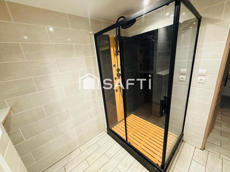 Maison - 152 m² - 7 pièces