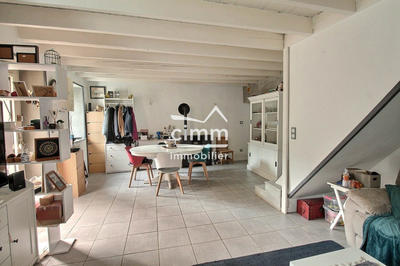 Maison - 94 m² - 4 pièces