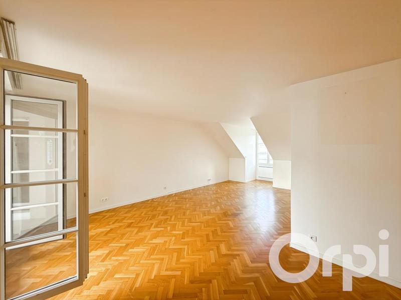 Appartement - 77 m² - 3 pièces