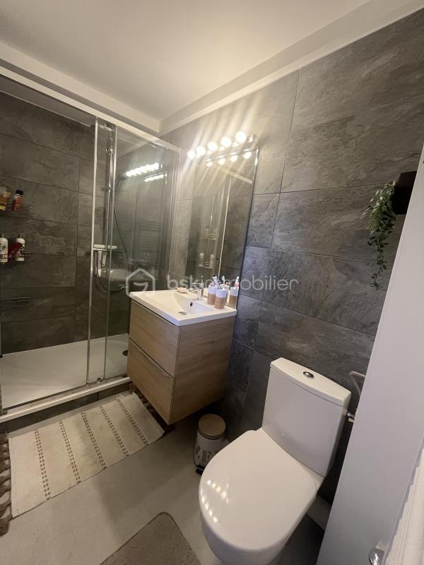 Pavillon - 148 m² - 6 pièces