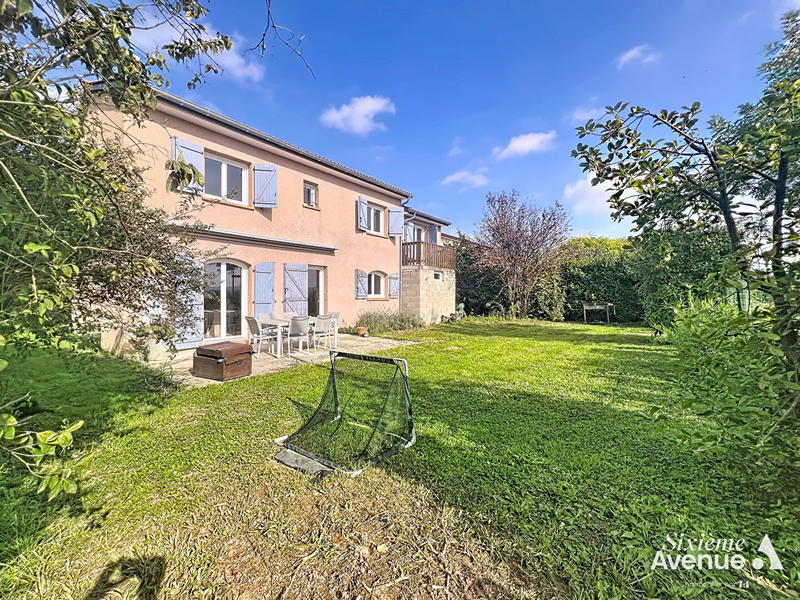 Maison - 120 m² - 5 pièces