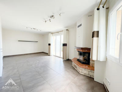 Maison - 146 m² - 5 pièces