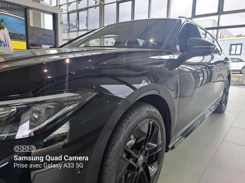 Volkswagen Passat 1.5 eHybrid 272 Dsg6 R-Line