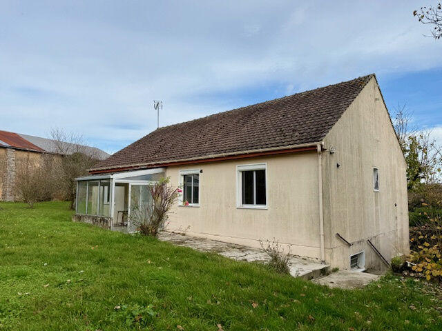 Maison - 99 m² - 5 pièces