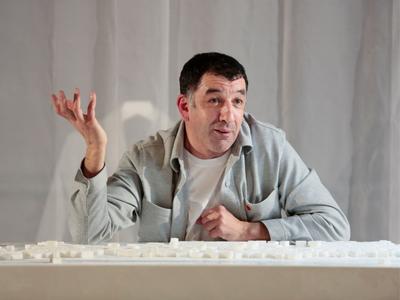 Spectacle - Dissolution