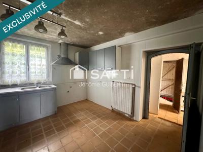 Maison - 87 m² - 4 pièces
