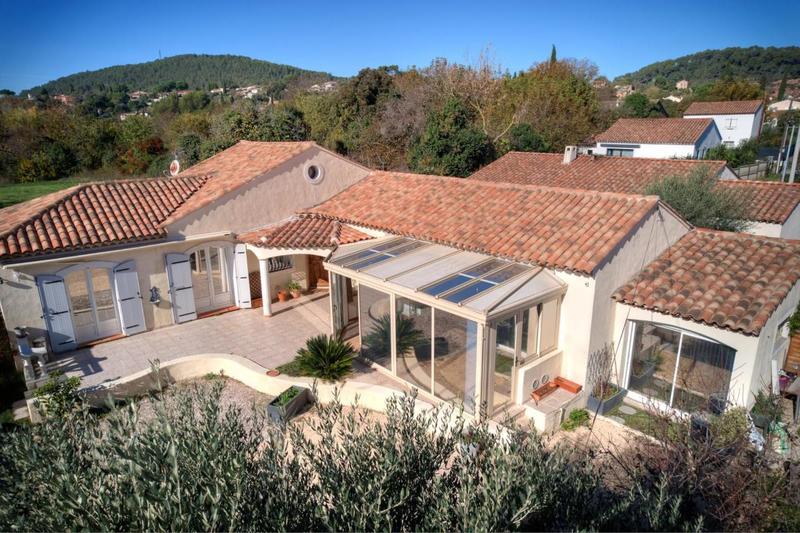 Villa - 115 m² - 4 pièces