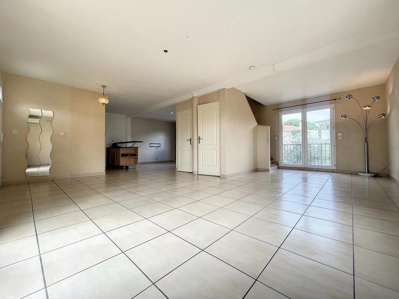 Maison de ville - 111 m² - 4 pièces