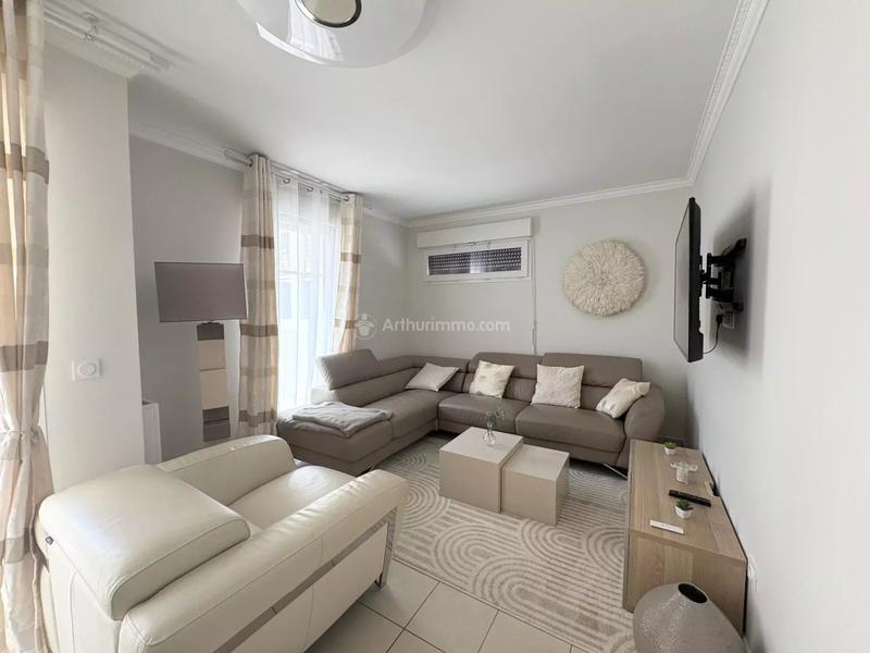 Maison - 111 m² - 5 pièces