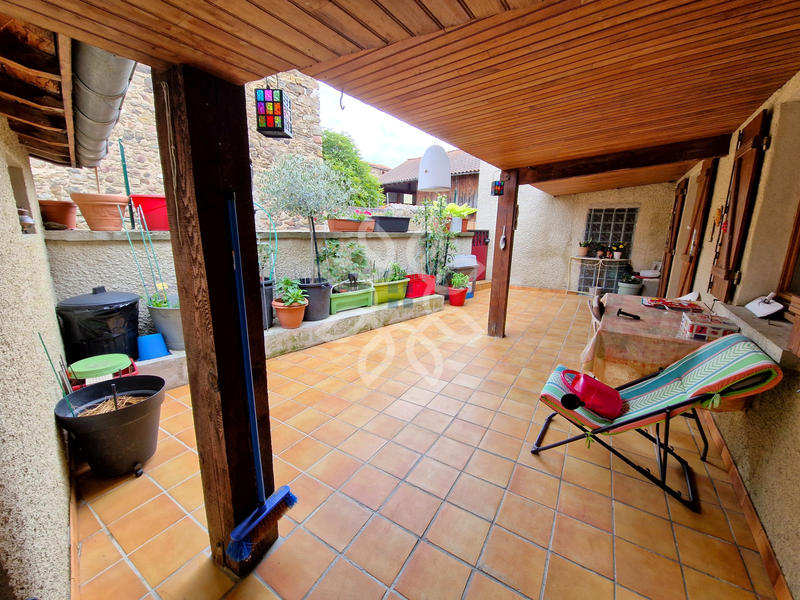 Maison de village - 140 m² - 7 pièces