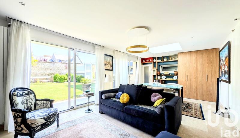 Maison - 185 m² - 7 pièces