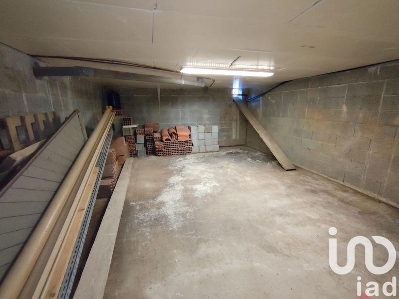 Maison - 181 m² - 5 pièces