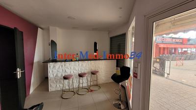 Local d'activités - 53 m²