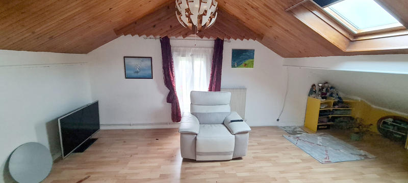 Maison - 77 m² - 5 pièces