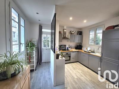 Maison - 90 m² - 5 pièces