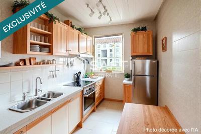 Appartement - 81 m² - 4 pièces